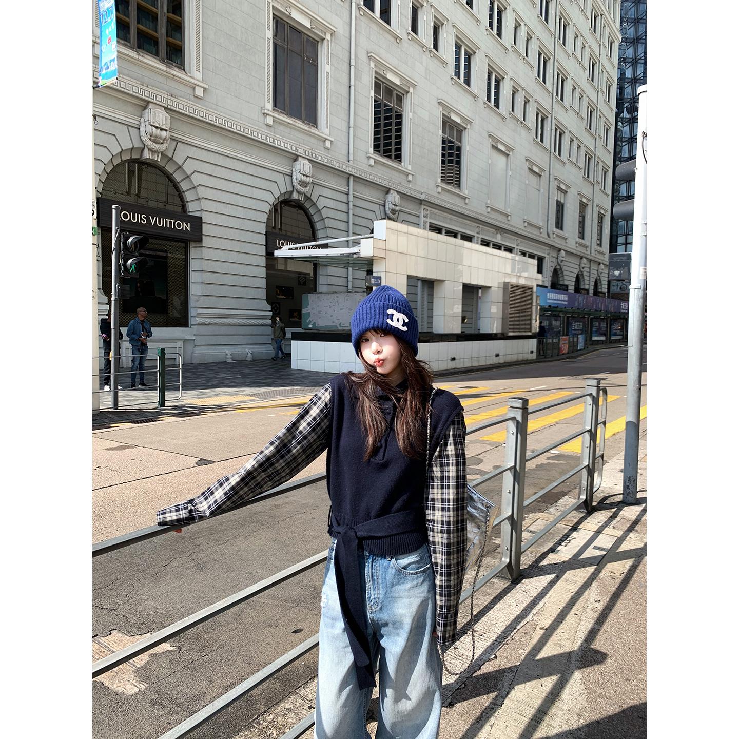 小君君布兰妮 温柔静奢/羊毛混纺拼接格纹两穿毛衣