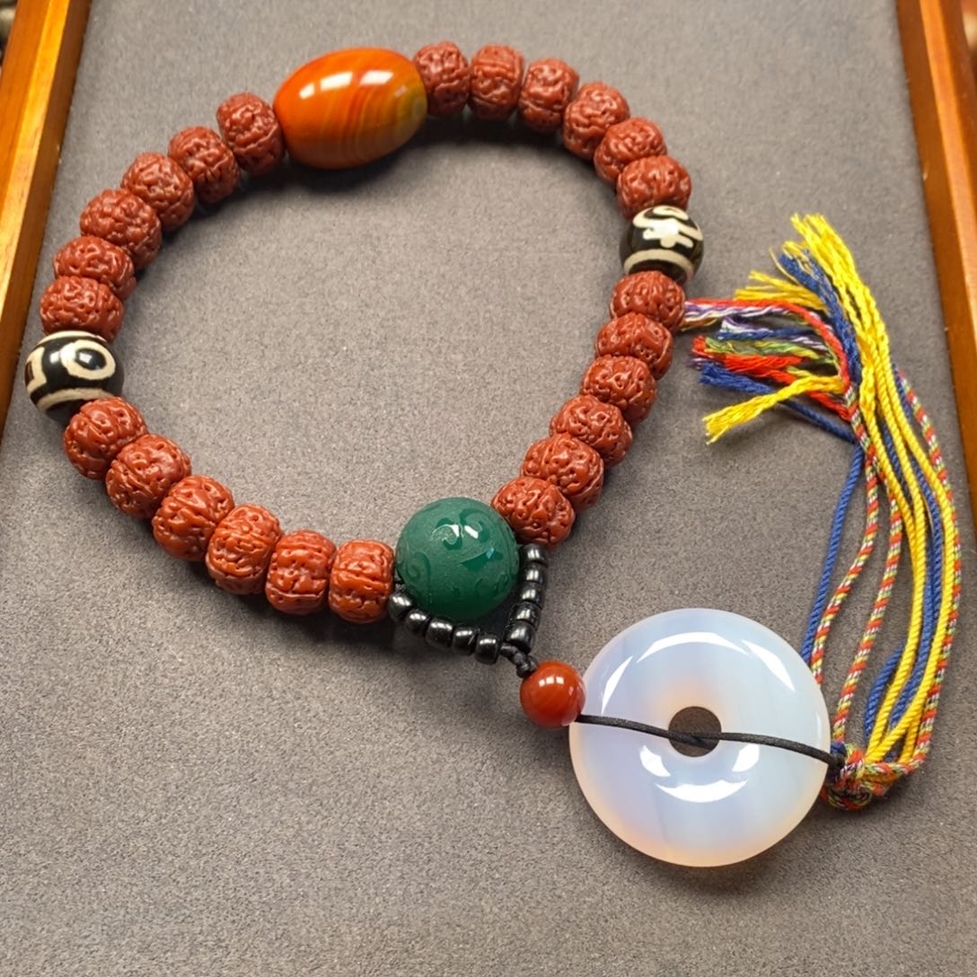 菩提把件未镶嵌金刚