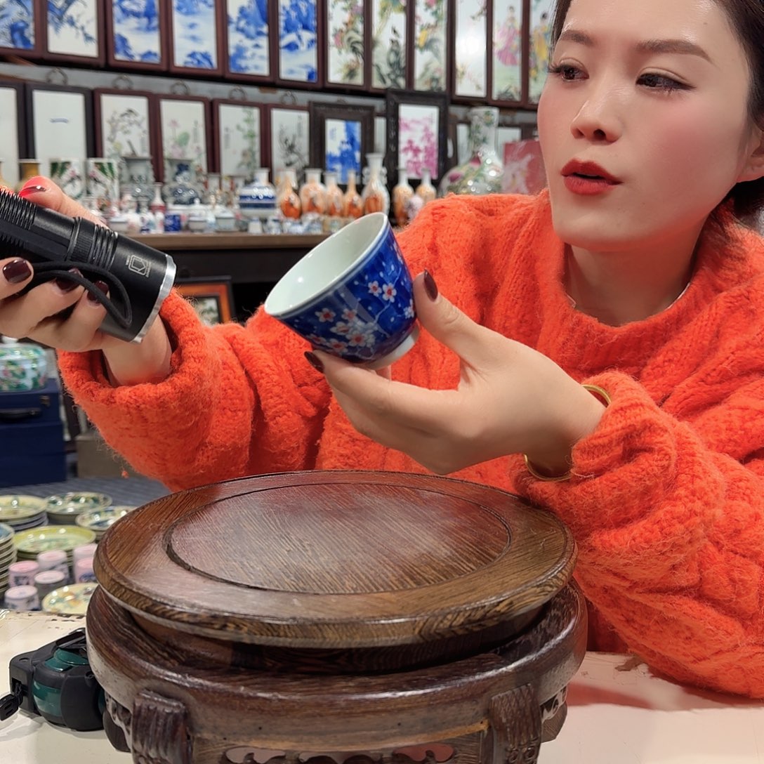 摆件瓷//////景德镇陶瓷瓷器。