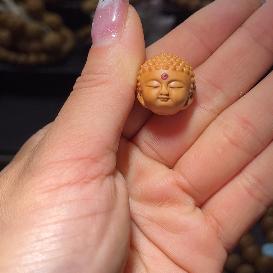 猴头核桃吊坠17+佛头单颗全品无瑕无药