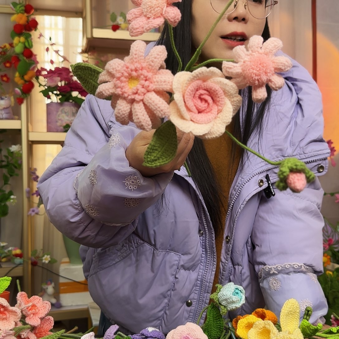 手工钩织设计花束