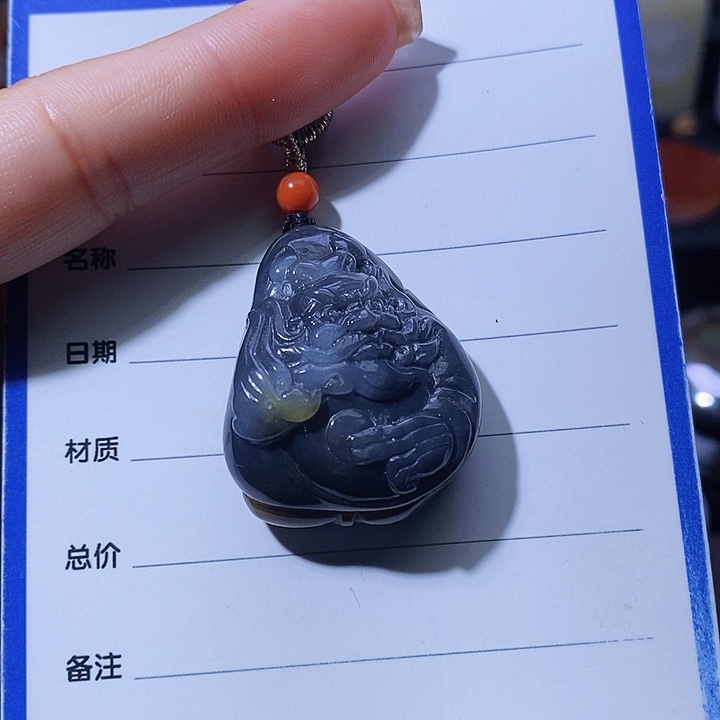 和田玉颈饰未镶嵌风