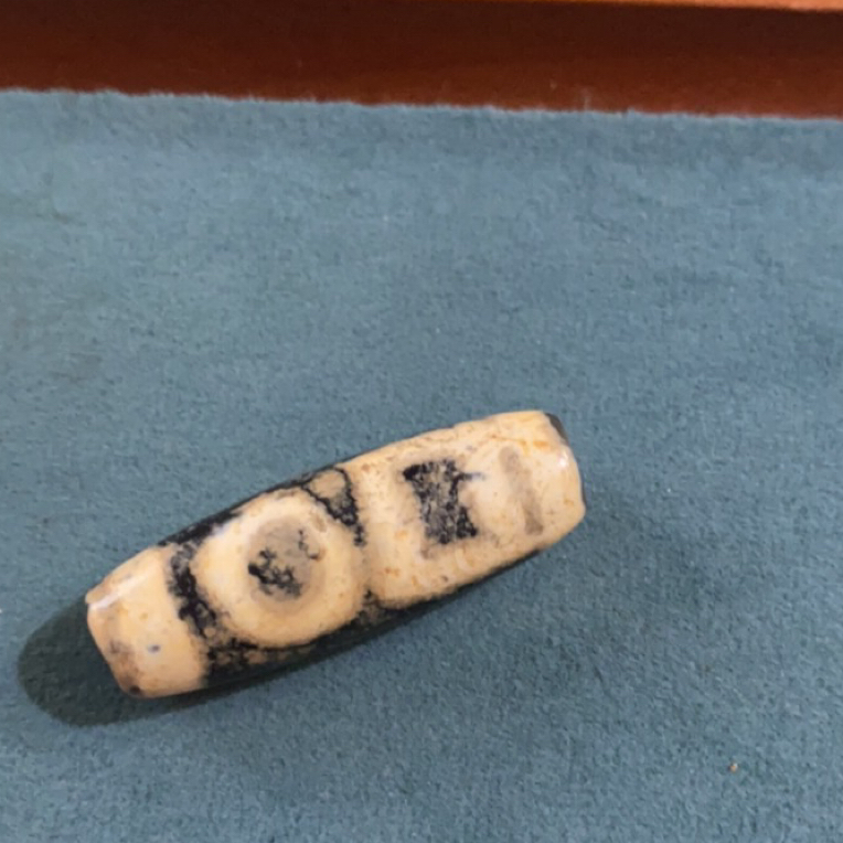 藏地密码 藏式珠子177