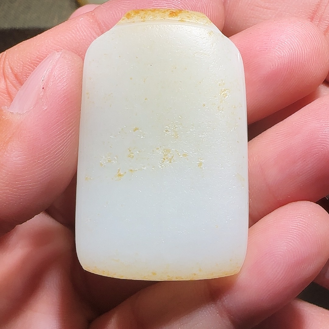 和田玉颈饰未镶嵌小*