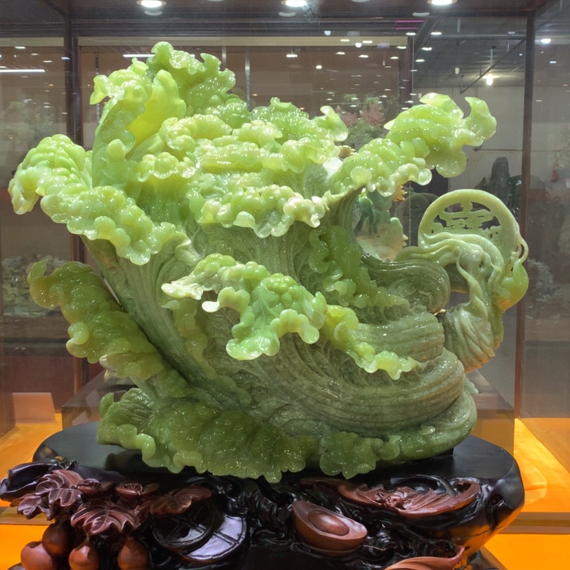 【闪购商品】未镶嵌蛇纹石玉摆件覆膜