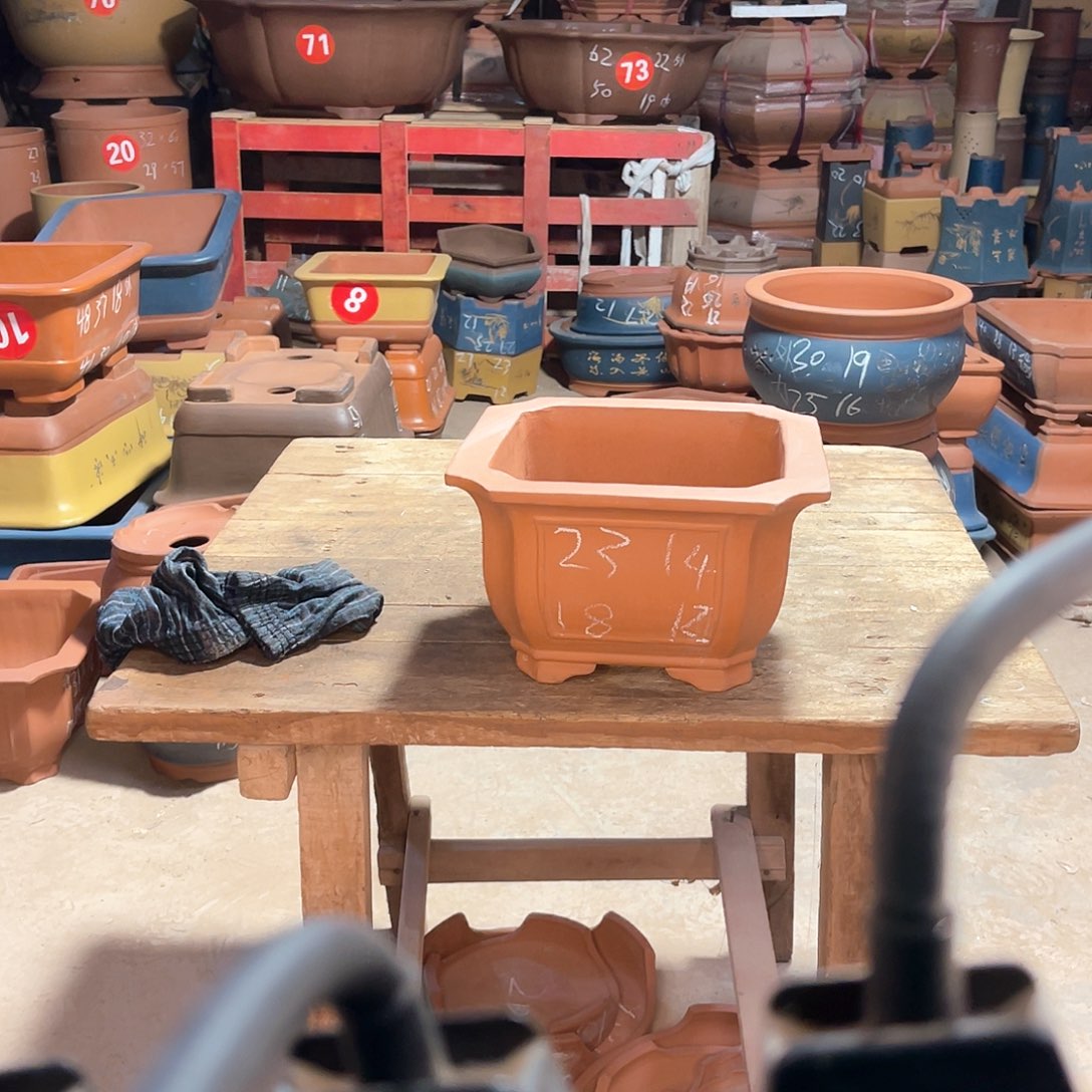 紫砂花盆四方盆一个