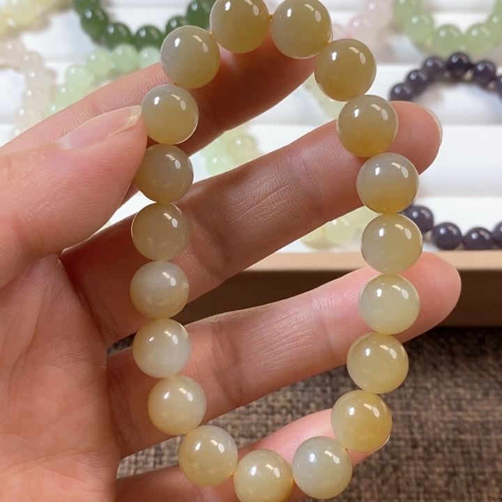 和田玉手串未镶嵌梦***?福利款