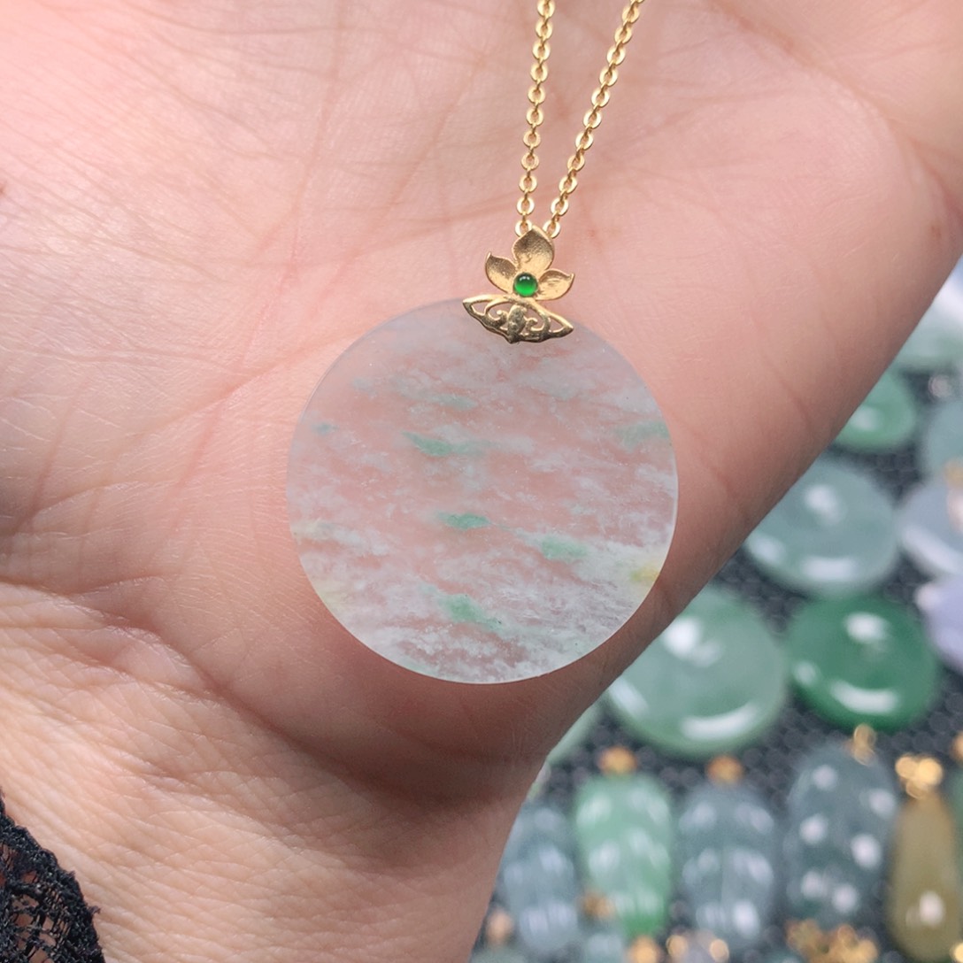 【闪购商品】翡翠吊坠(不含链)18K金镶嵌