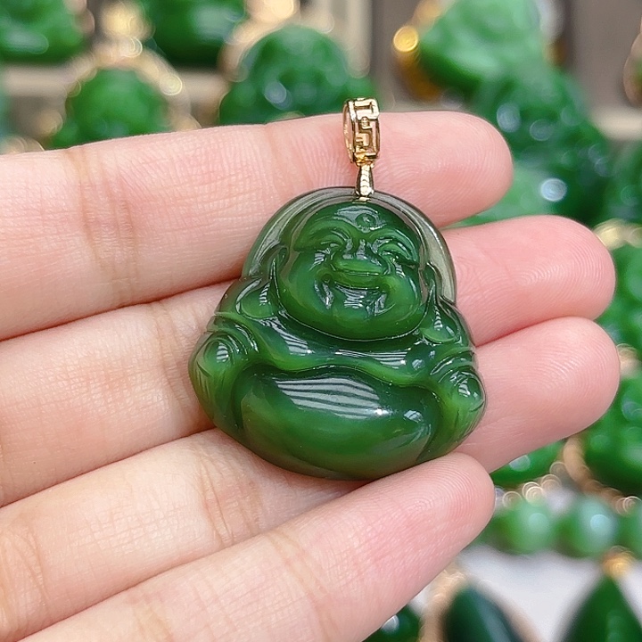 和田玉（碧玉）颈饰18K金镶嵌