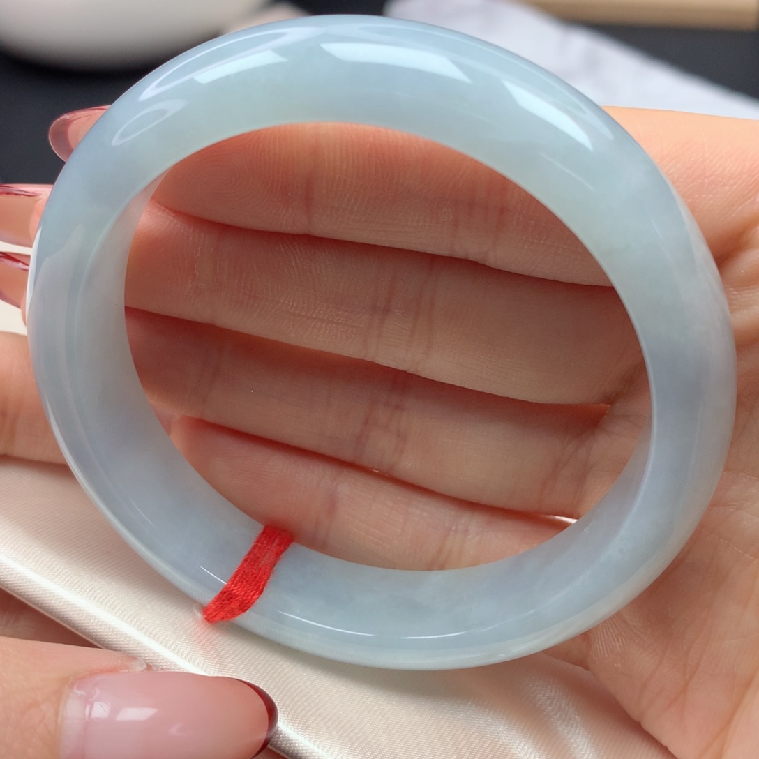 翡翠手镯（圆镯）未镶嵌58正圈