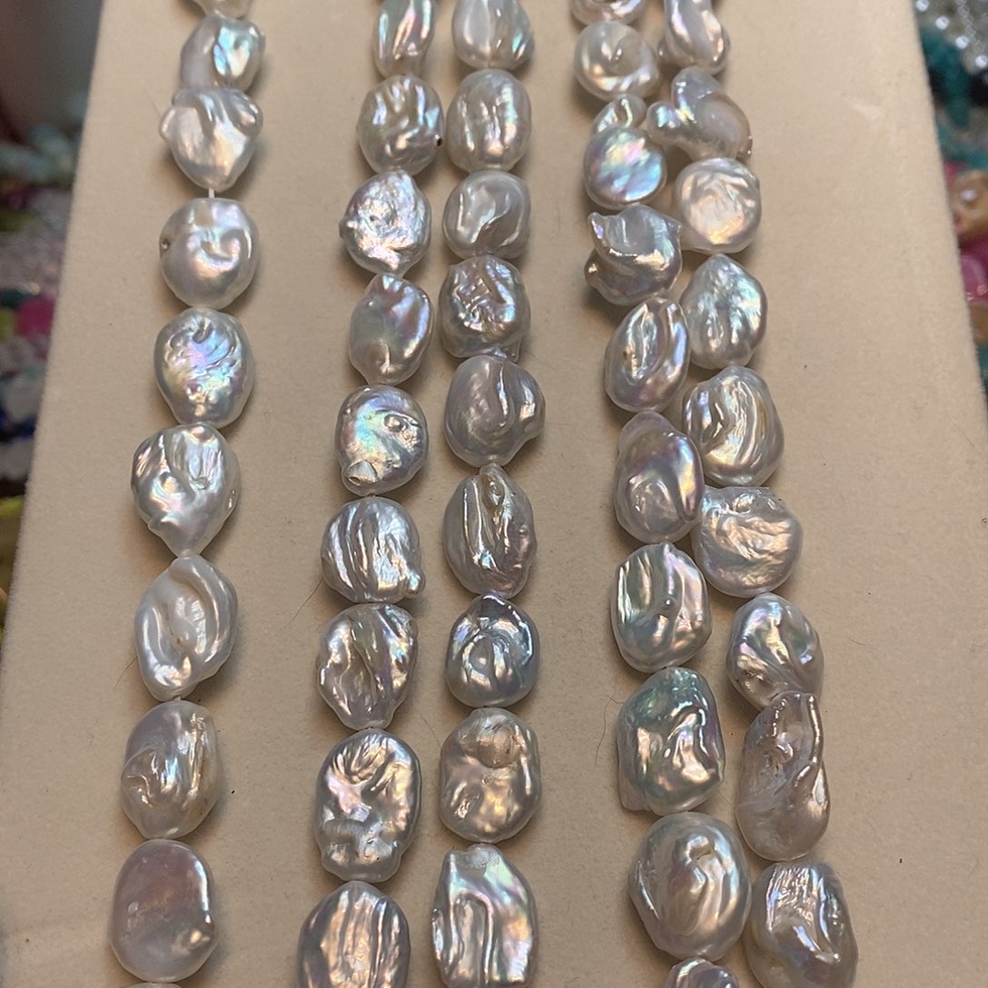 玛瑙/玉髓未镶嵌珠宝半成品天然巴洛克淡水珍珠随型一条