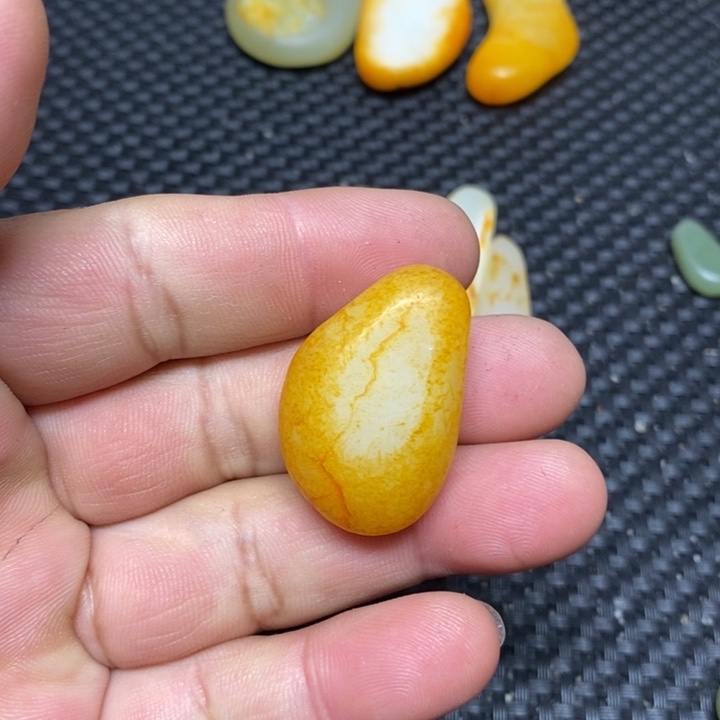 和田玉（白玉）珠宝奇石未镶嵌