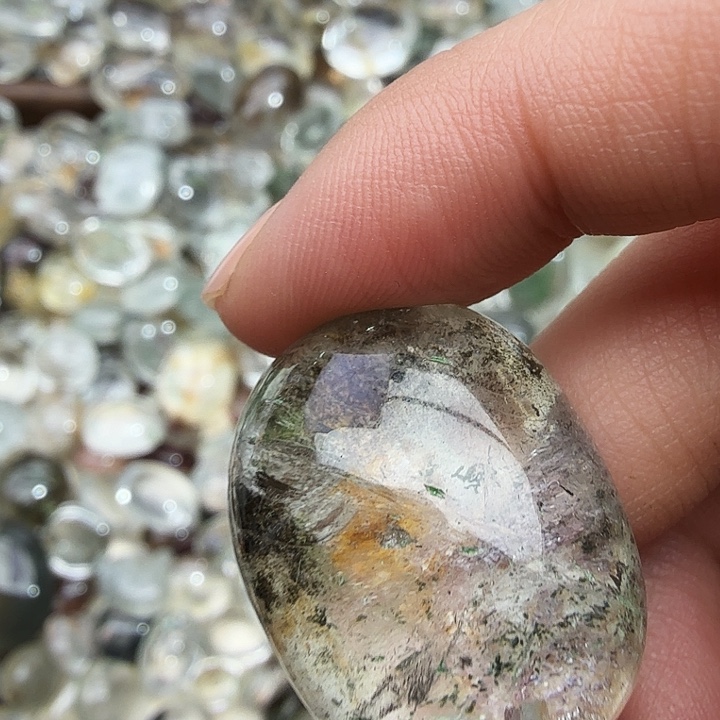 i***u珠宝半成品未镶嵌水晶