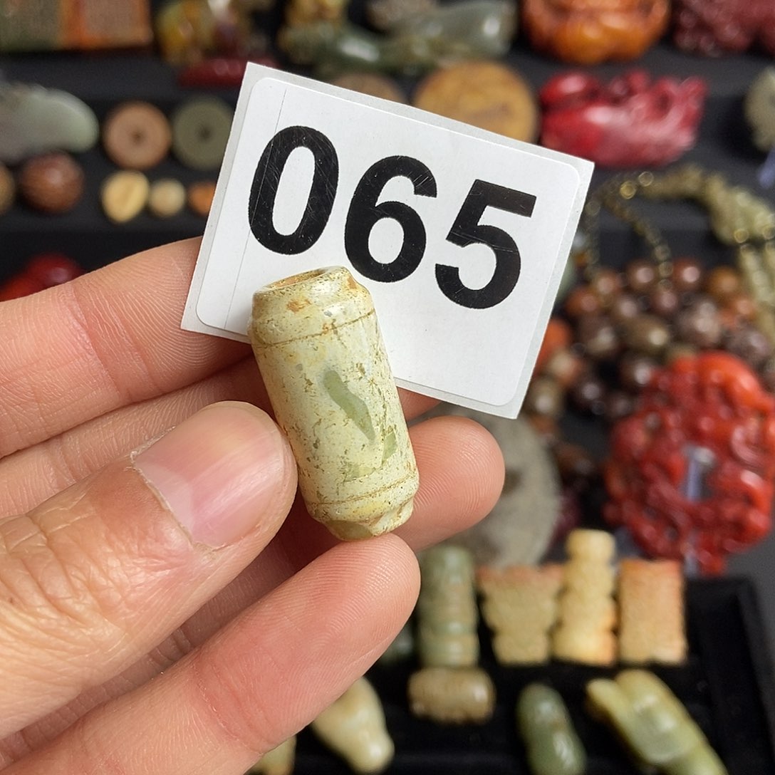 和田玉（糖玉）饰品未镶嵌