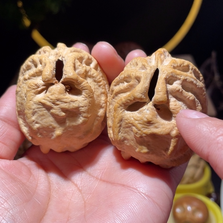 桃核把件鬼脸乾坤核