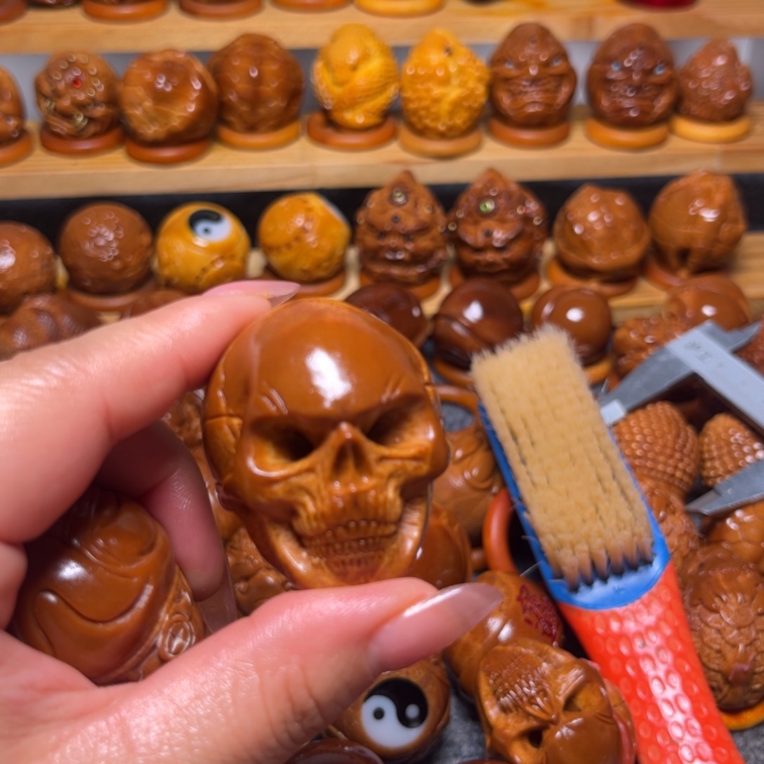 光***李手串/手链橄榄核大骷髅