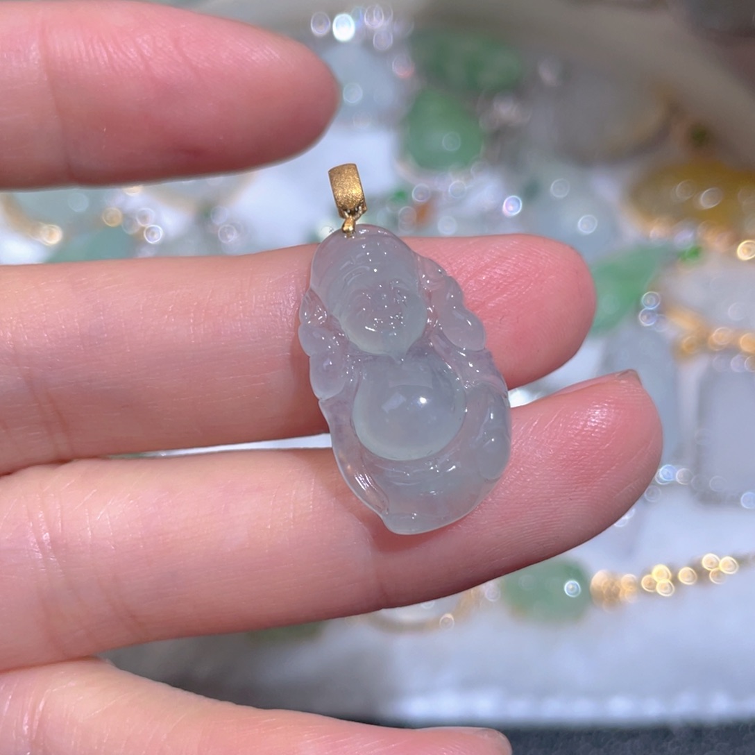 翡翠颈饰18K金镶嵌翡翠