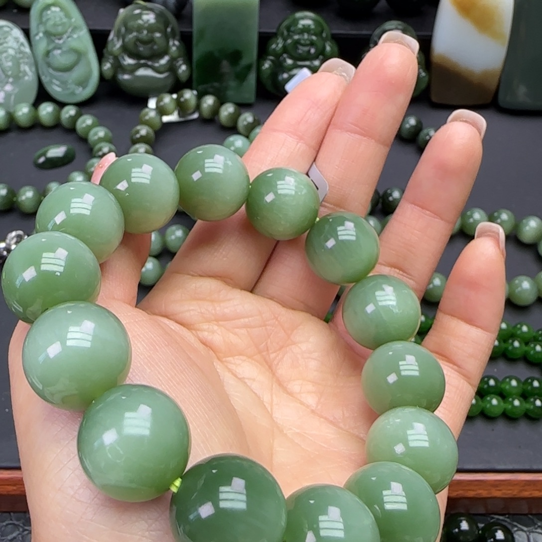 和田玉未镶嵌珠宝奇石