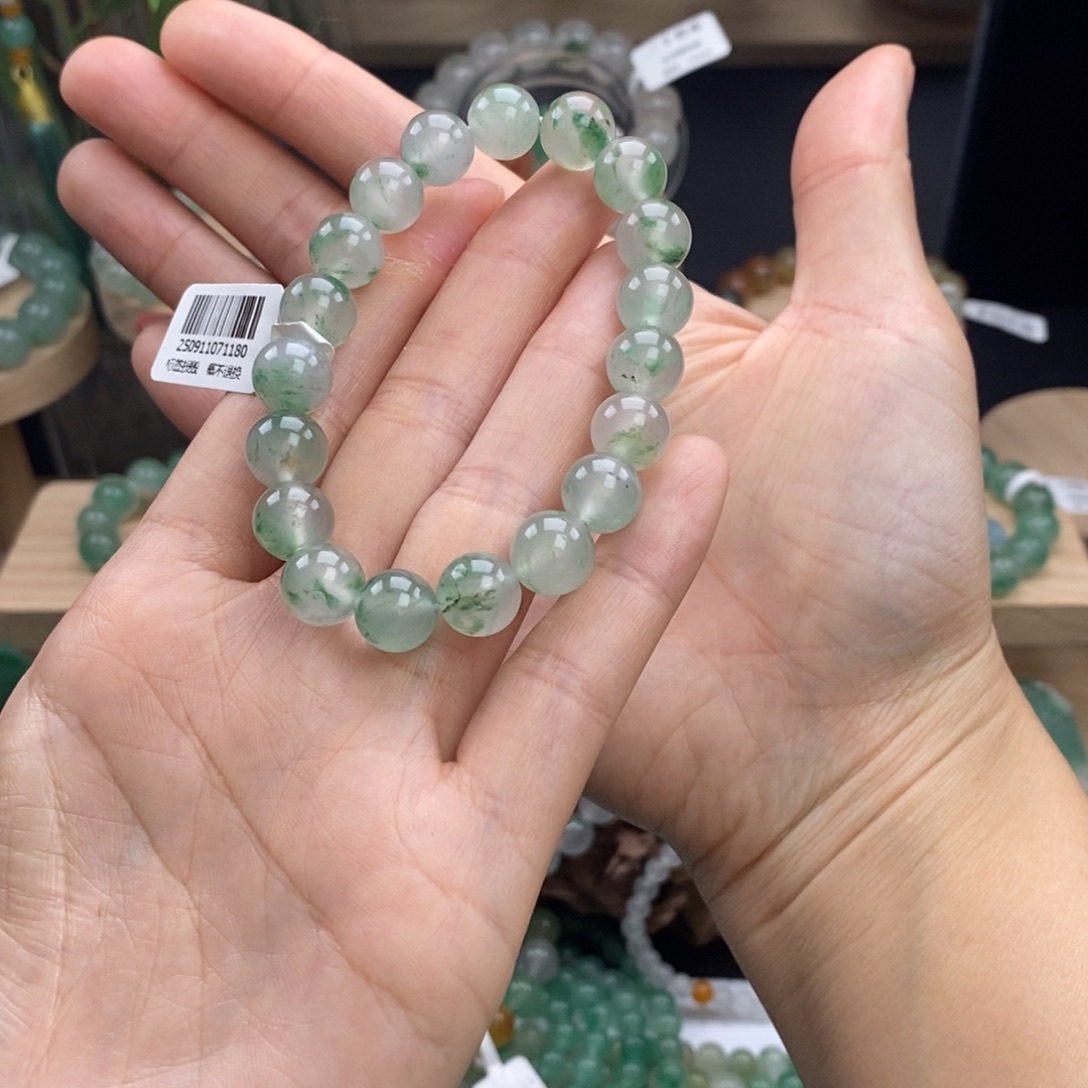 三***)石英质玉未镶嵌手链