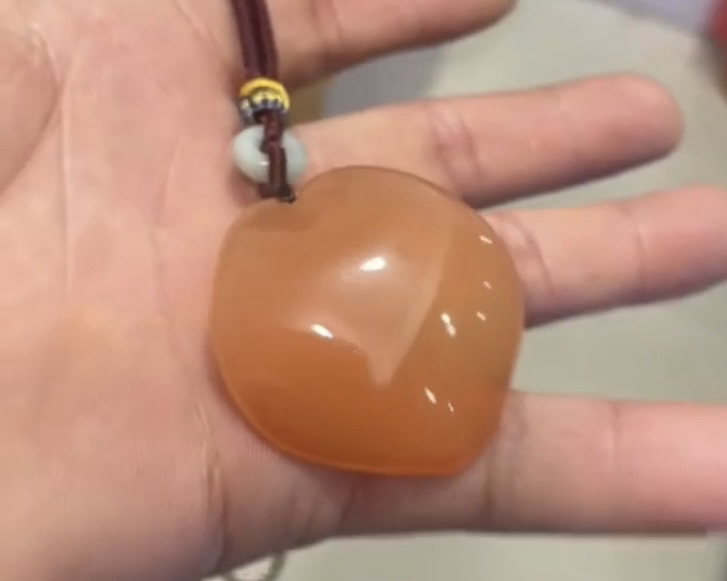 定制款：不等勿拍：天然青鱼石男女同款纯手工制作精美家居饰品摆件