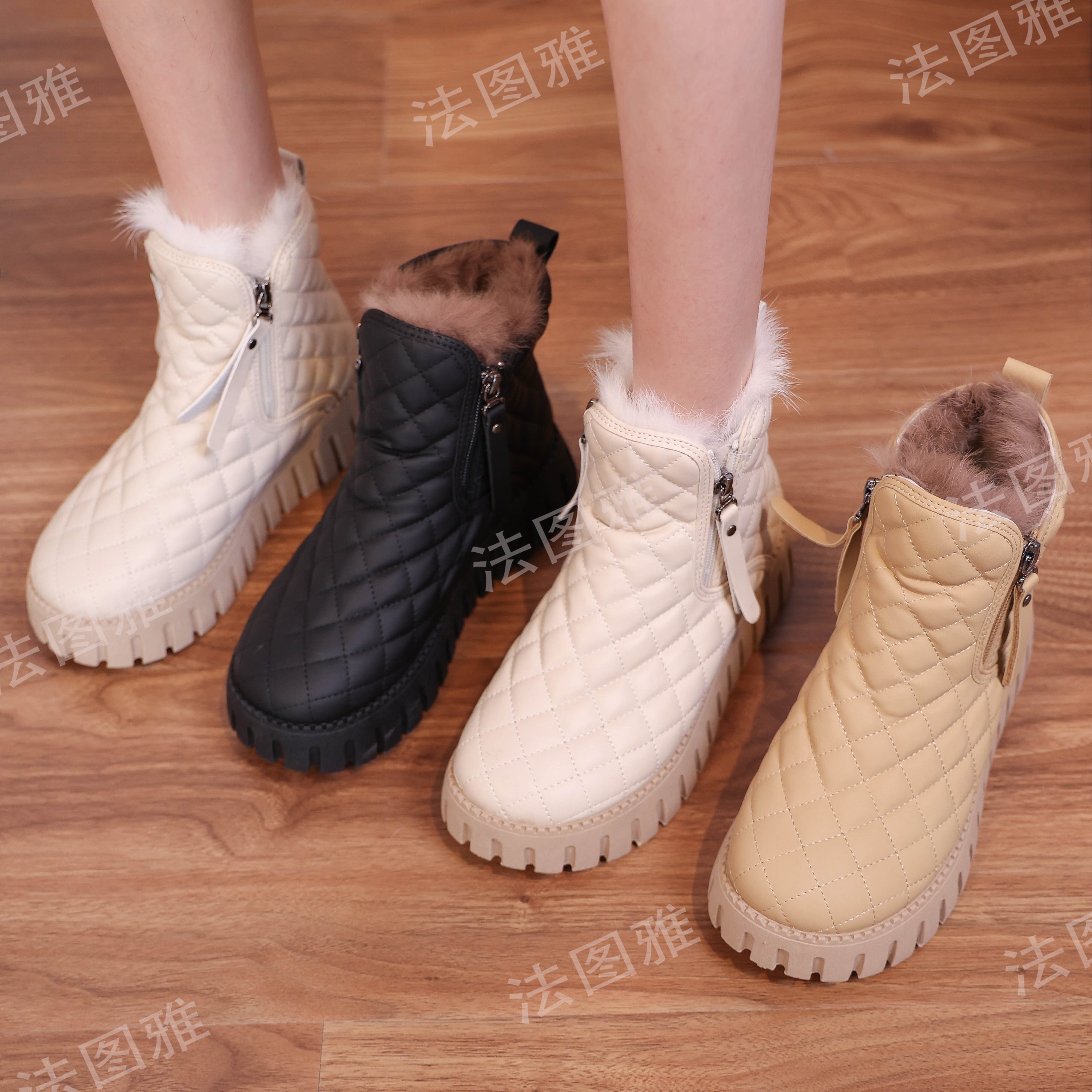冬季雪地靴时尚休闲女鞋百搭防水软底厚底加绒靴子