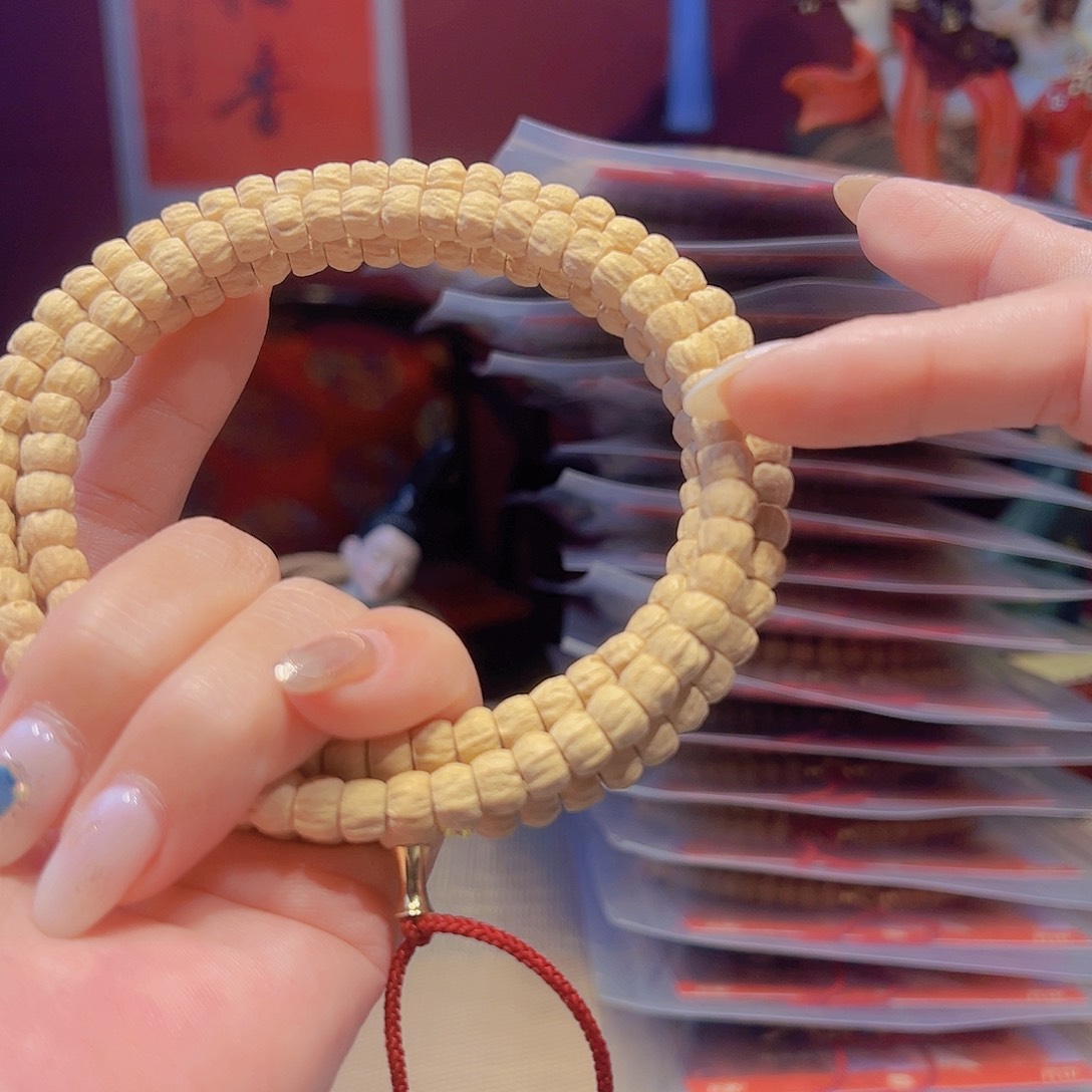 柏香籽/百香籽吊坠雨**晴