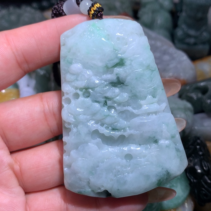 翡翠未镶嵌颈饰保真天然A货翡翠