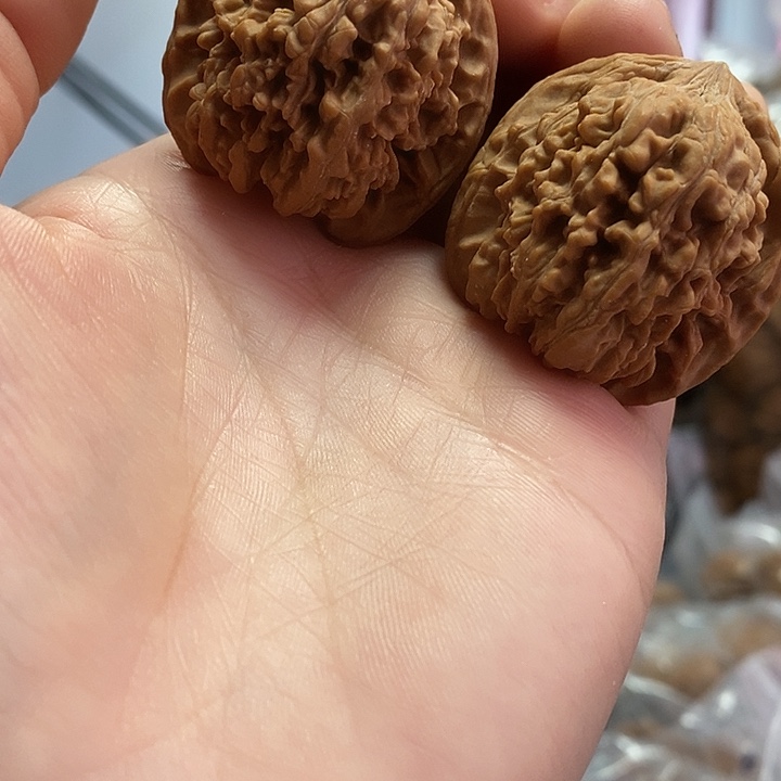 把件文玩核桃36.5满天星