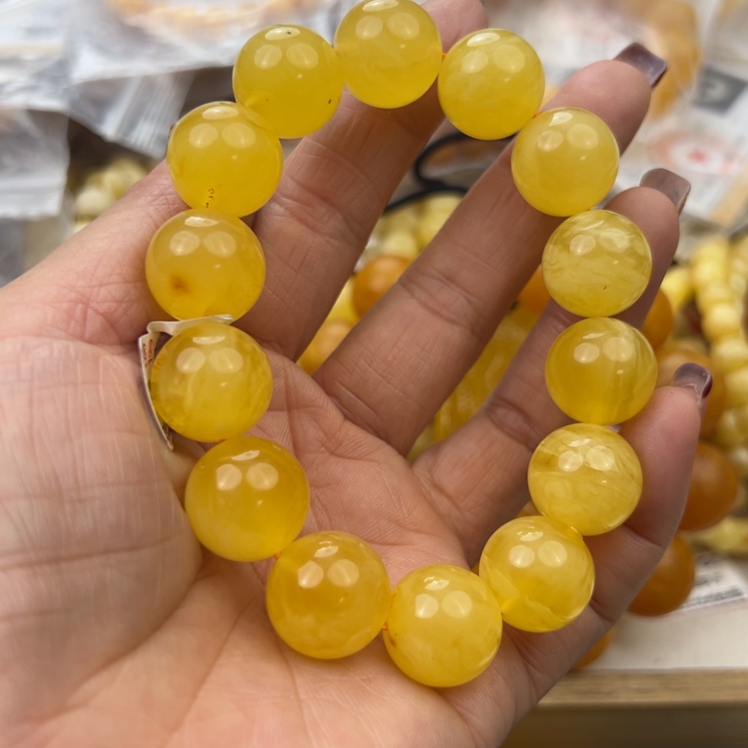 琥珀珠宝奇石未镶嵌