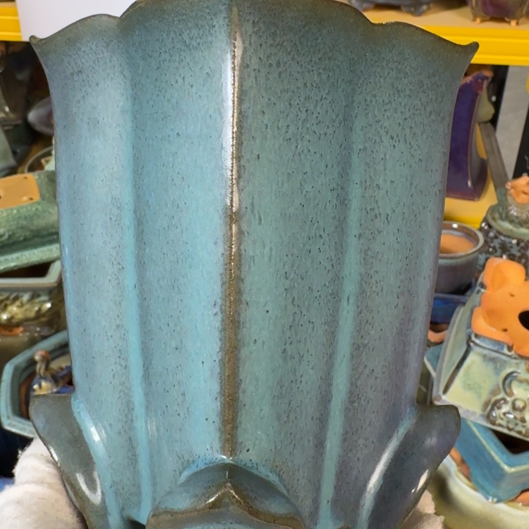 瑕疵觉象花盆瑕疵觉象花盆