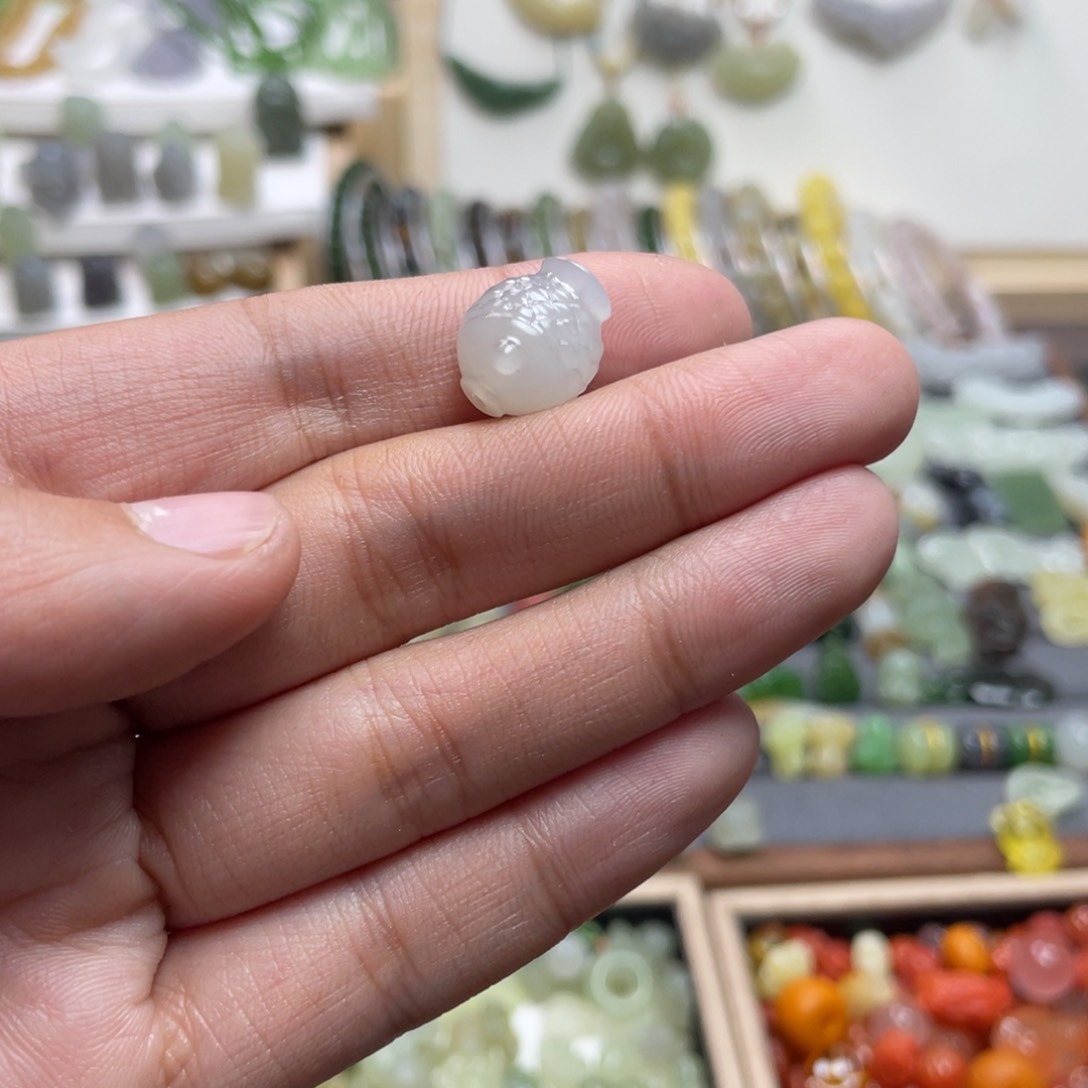 和田玉颈饰未镶嵌?***?