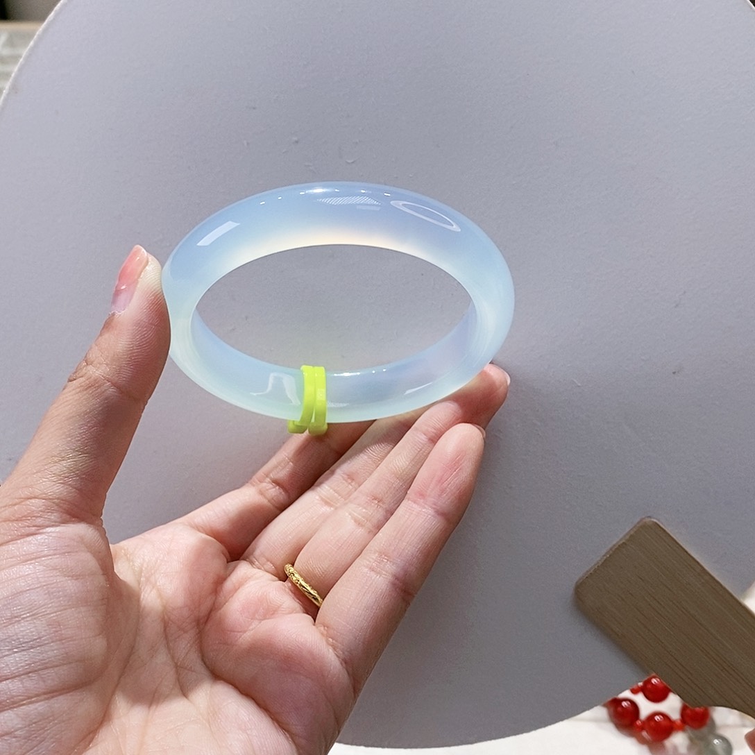 手镯玛瑙/玉髓未镶嵌58.3