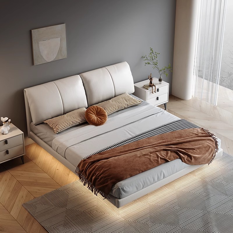 小户型小象耳朵悬浮床主卧室双人头层牛皮奶油风软包真皮床1.8米