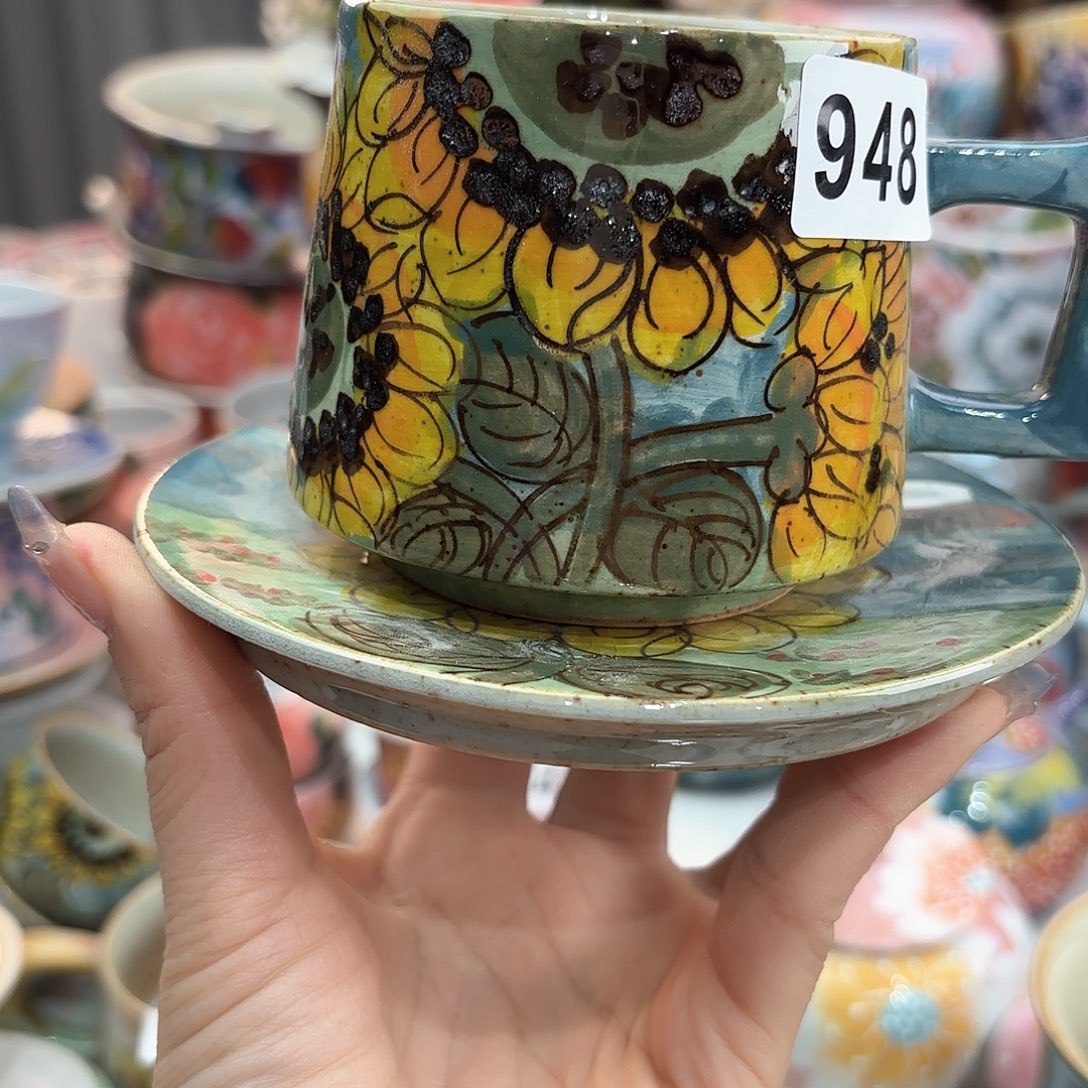 瓷片你也不要生气哦啊哈哈