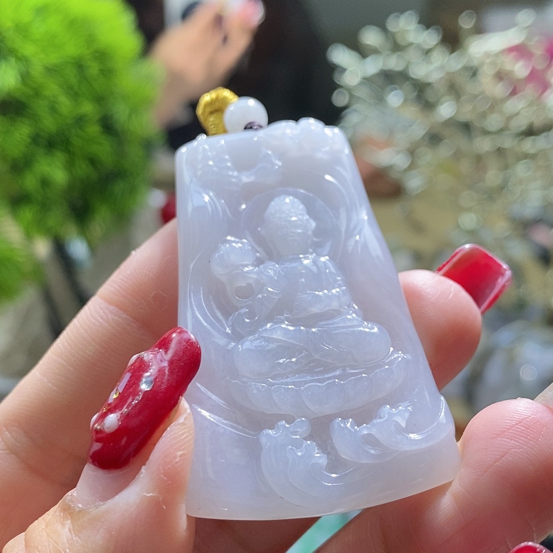 【闪购商品】翡翠颈饰未镶嵌观音
