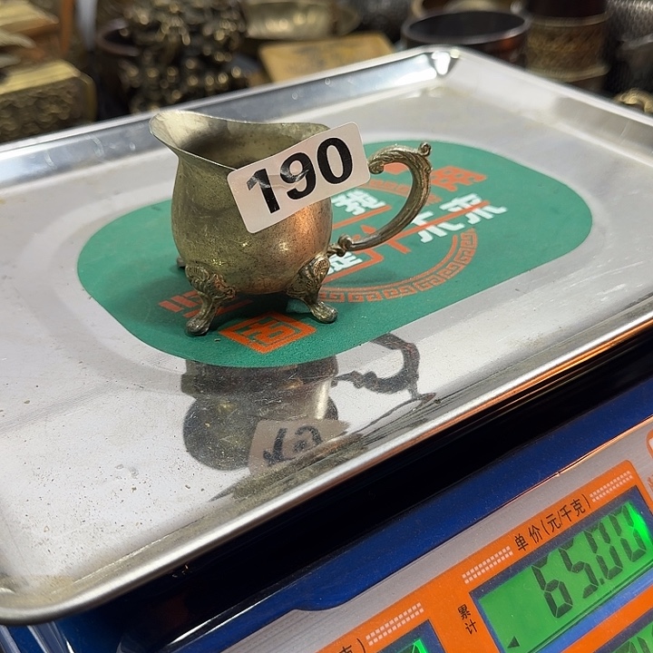 用***4闪电购铜摆件工艺品190