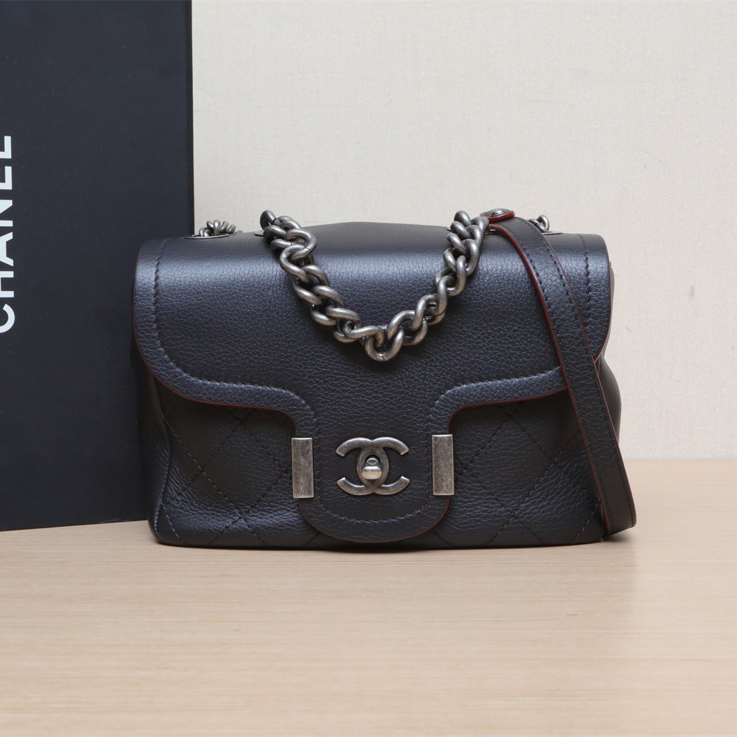 95新 Chanel/香奈儿 【娇】黑色 皮革C 25开希腊单肩斜挎包 889547
