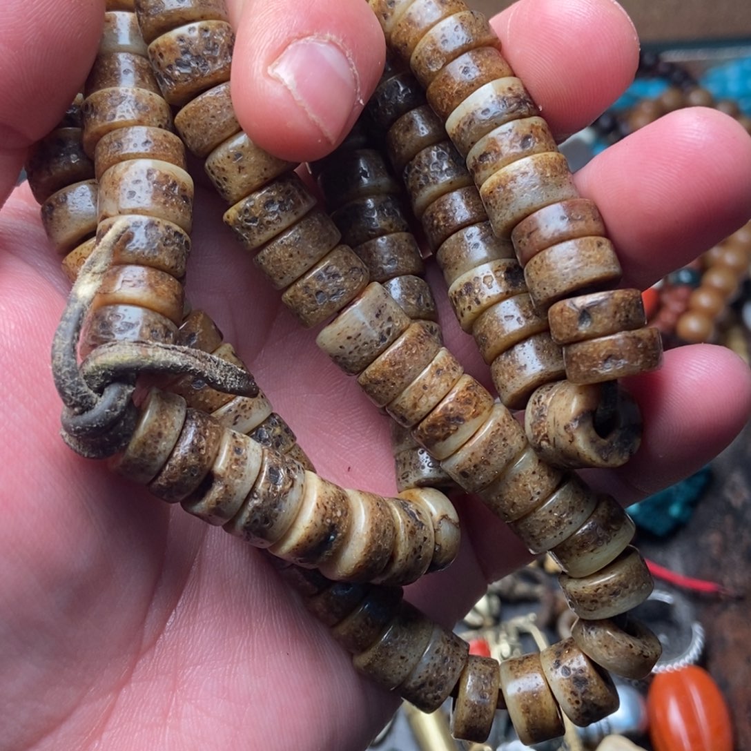 琉璃颈饰氧***淋藏传精品小元素的话