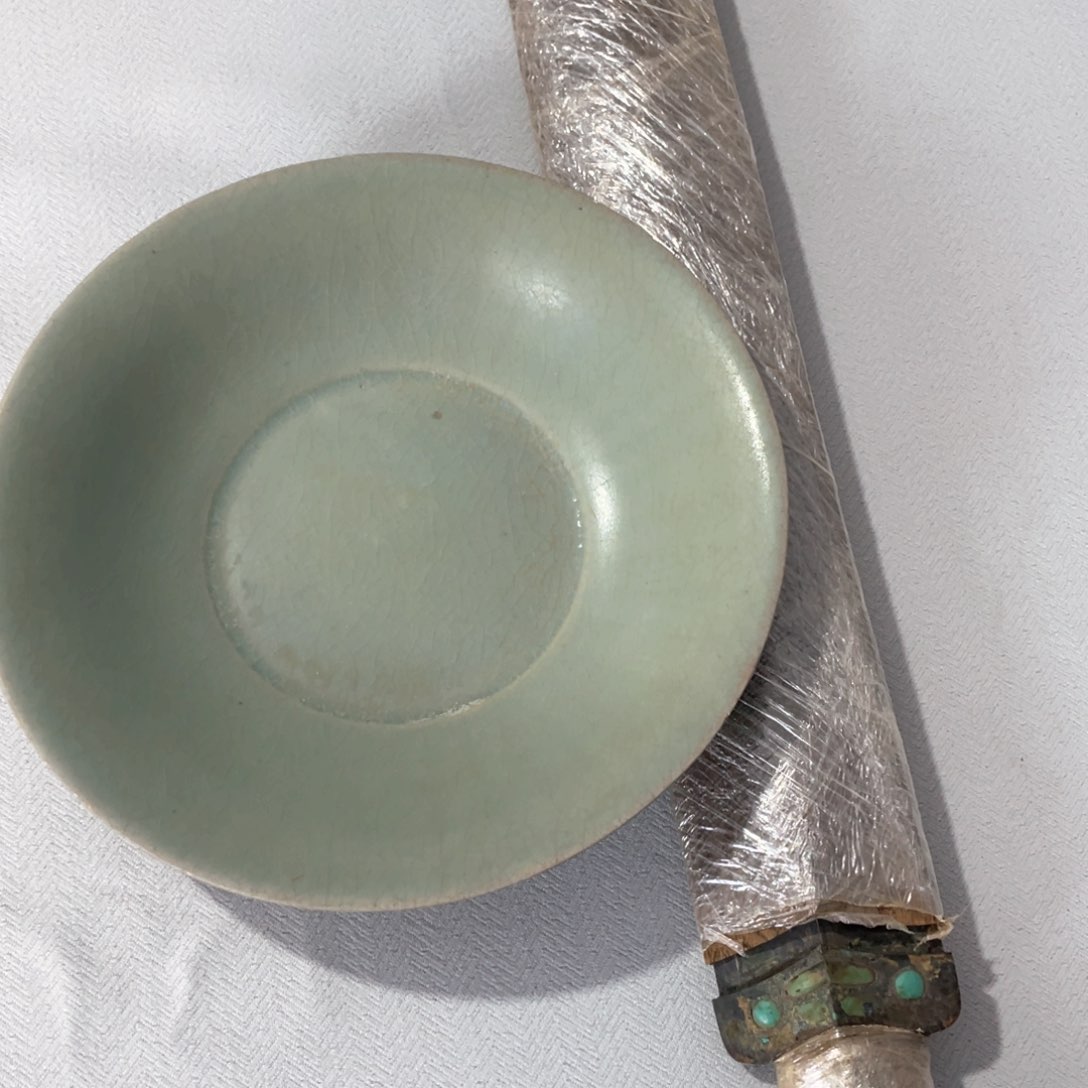 摆件幽**士瓷器的造型艺术