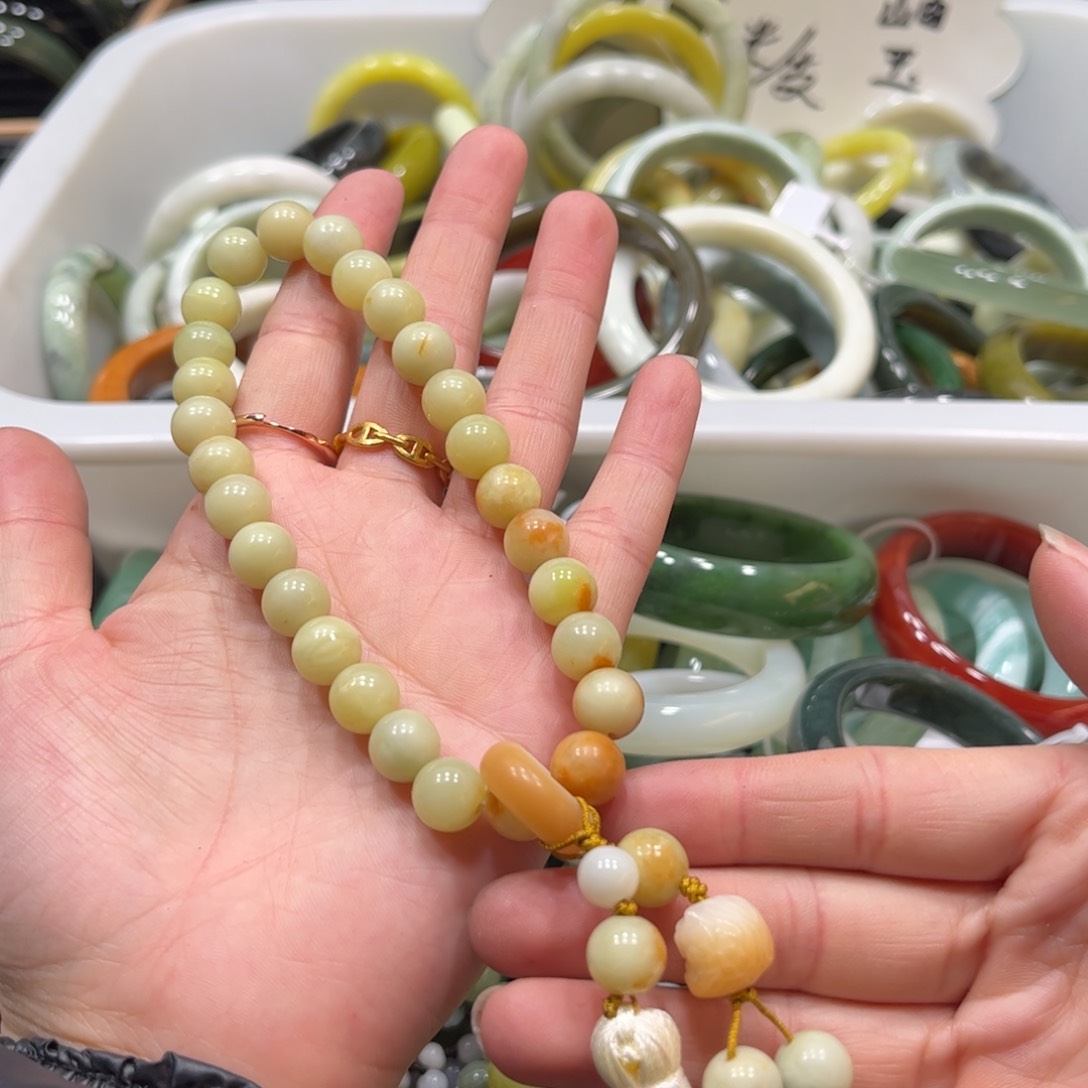 蛇纹石玉手链未镶嵌