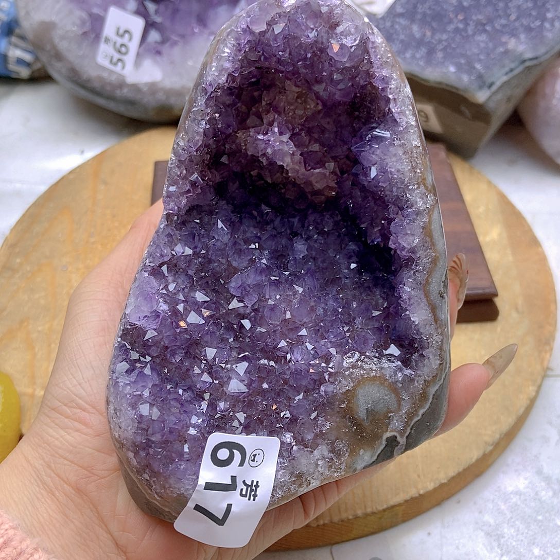 紫晶大型摆件（非配饰）未镶嵌