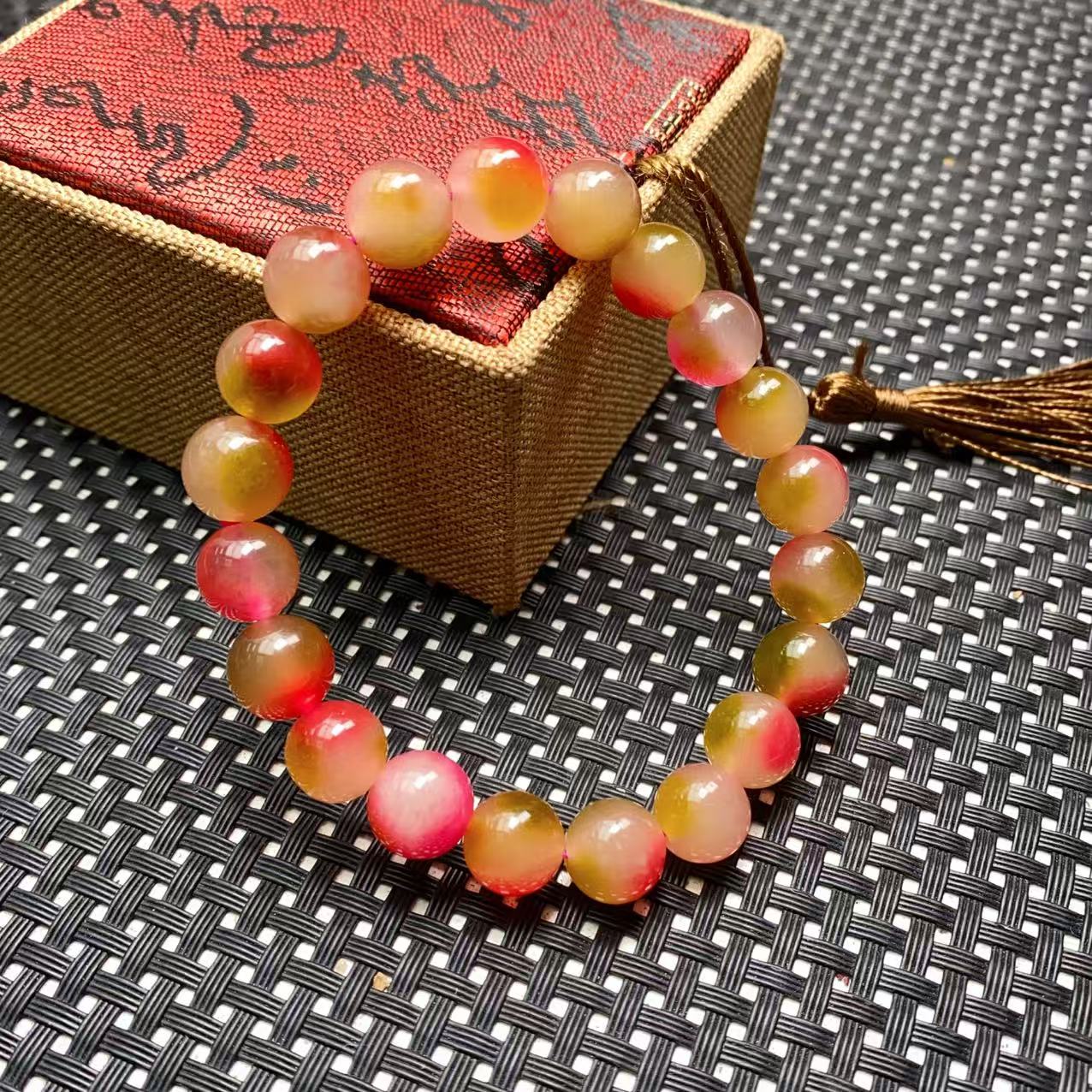 B11深粉绿手链10M