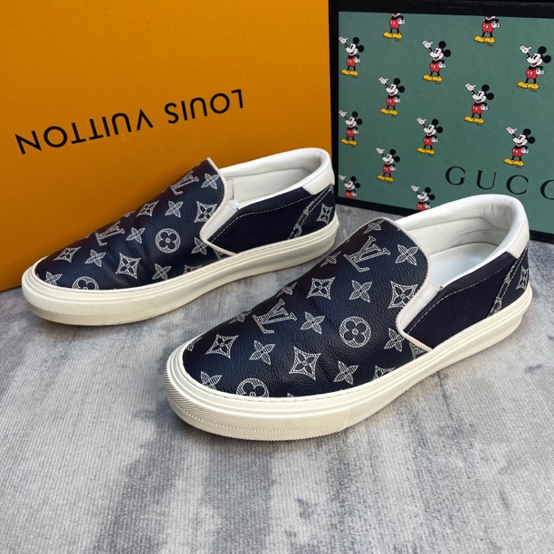 95新 LouisVuitton/路易威登 白蓝老花满印一脚蹬/42欧码