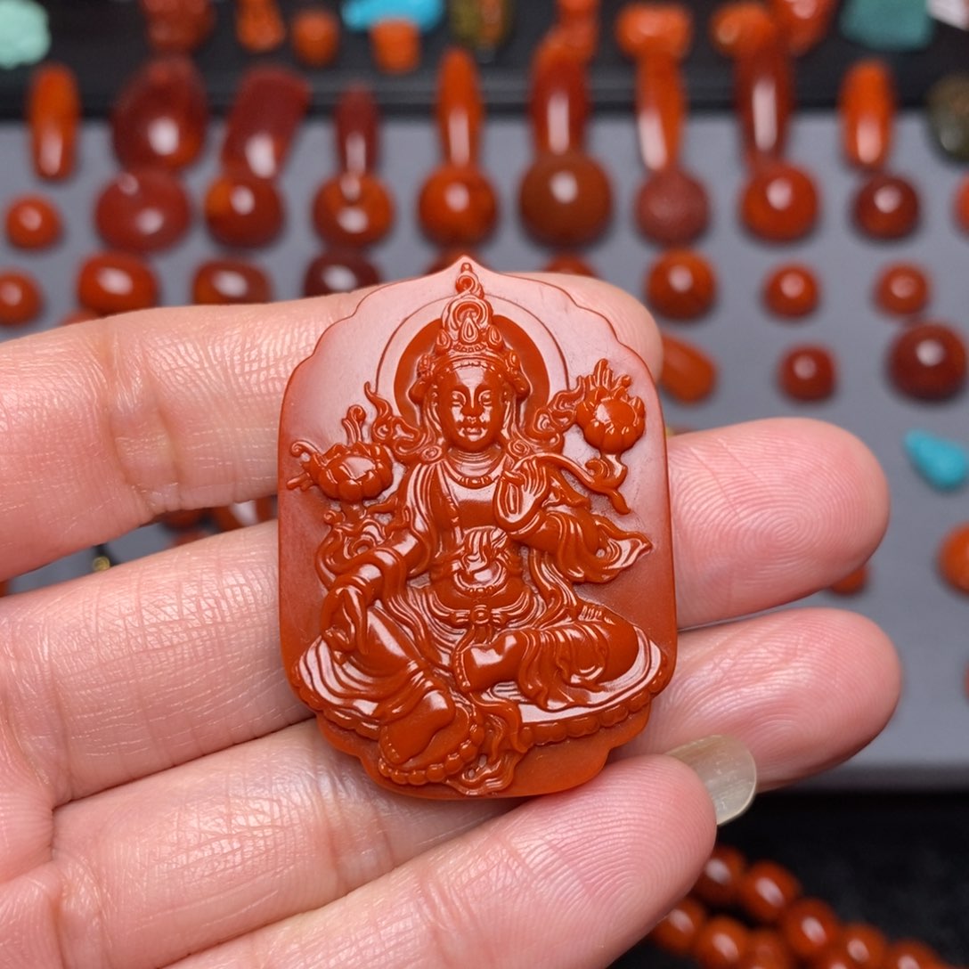 南红玛瑙纯色精工吊坠未镶嵌八***桃