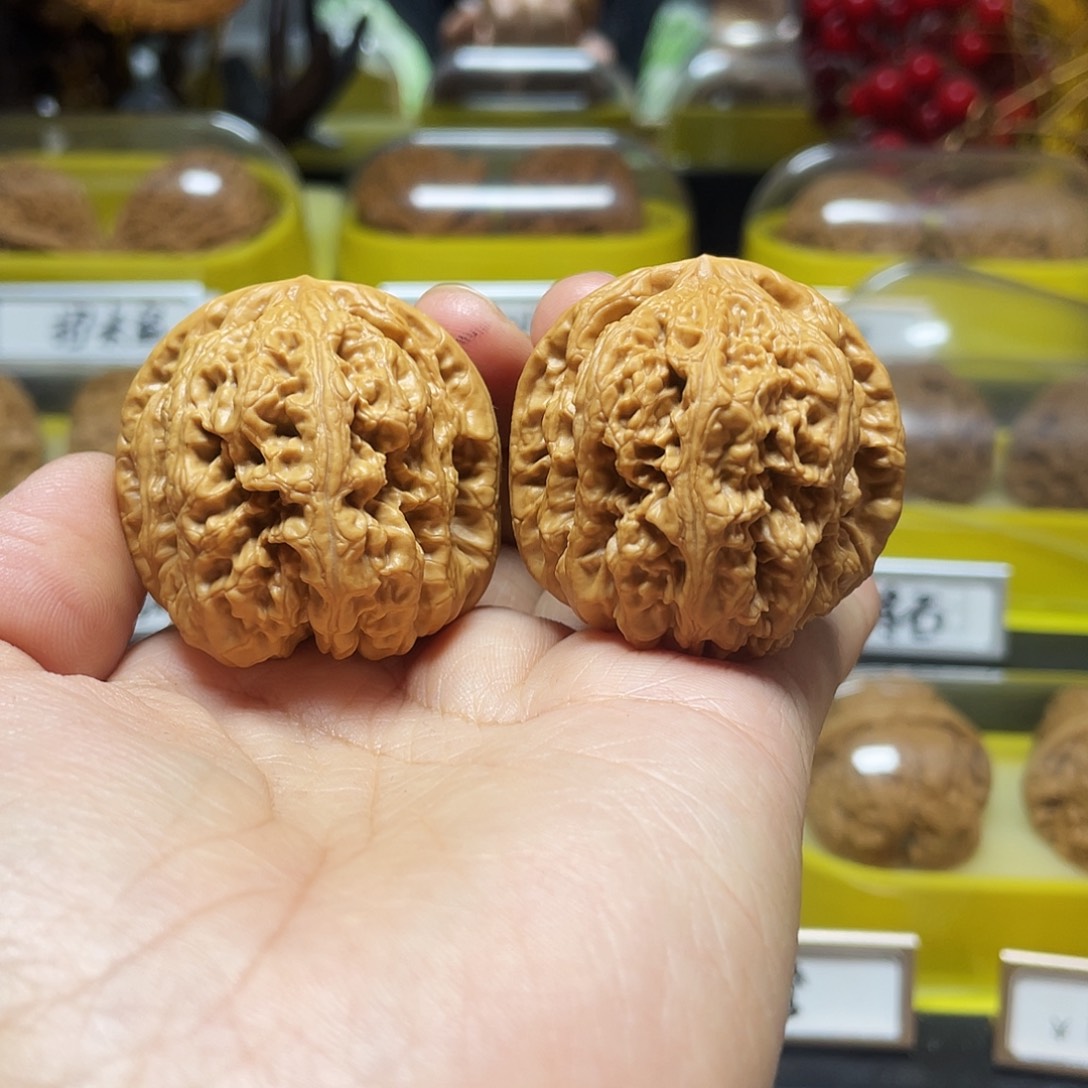 传***哥文玩核桃把件大粗筋40尺寸4866545