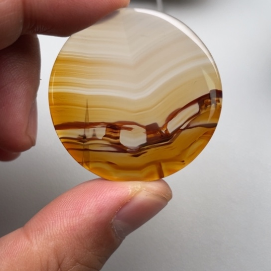 玛瑙/玉髓颈饰未镶嵌力**澜