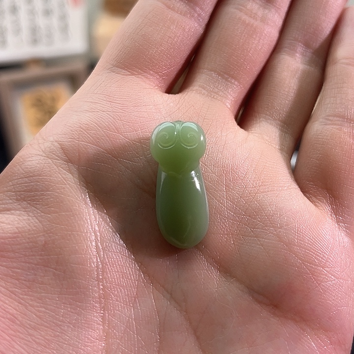 和田玉颈饰未镶嵌碧玉粉青-小如意