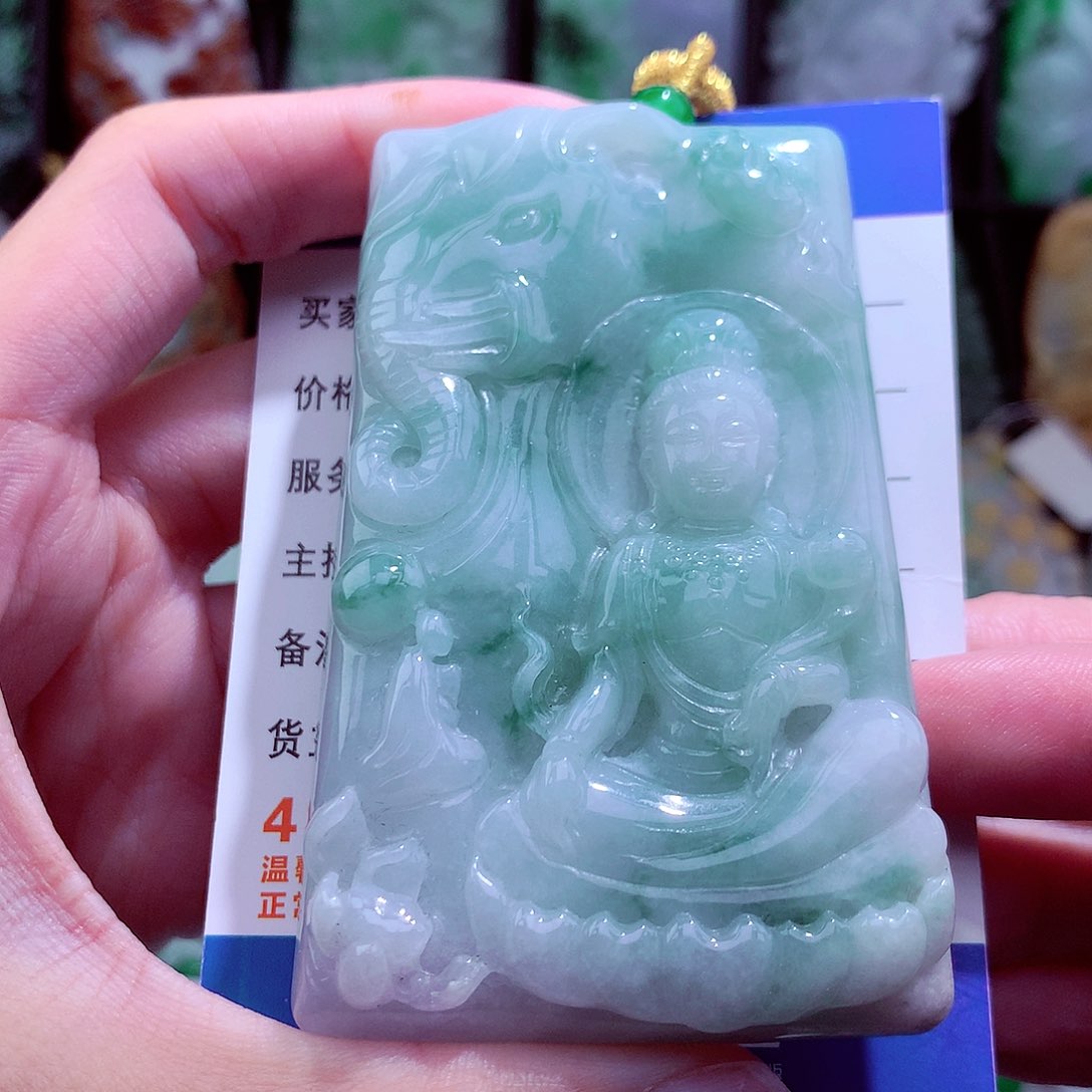翡翠未镶嵌颈饰天然