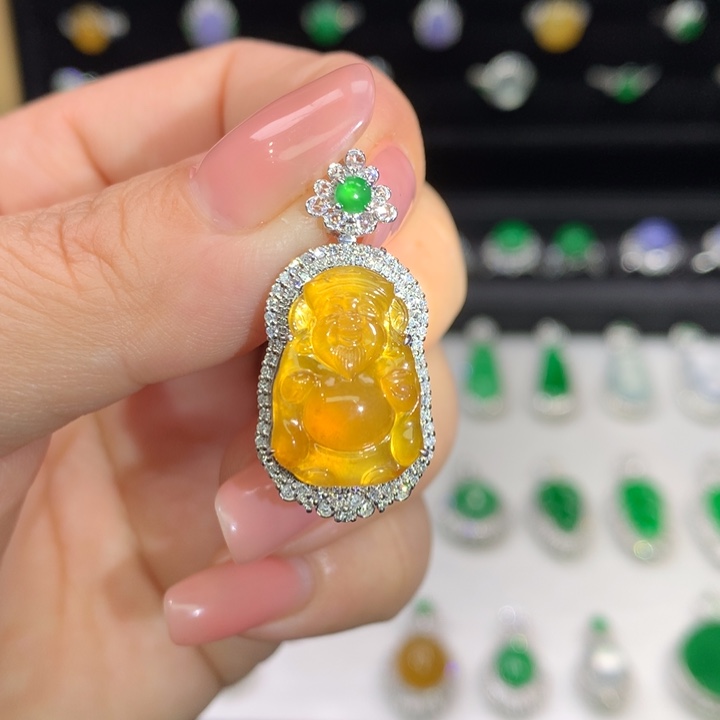 翡翠吊坠(不含链)18K金镶嵌