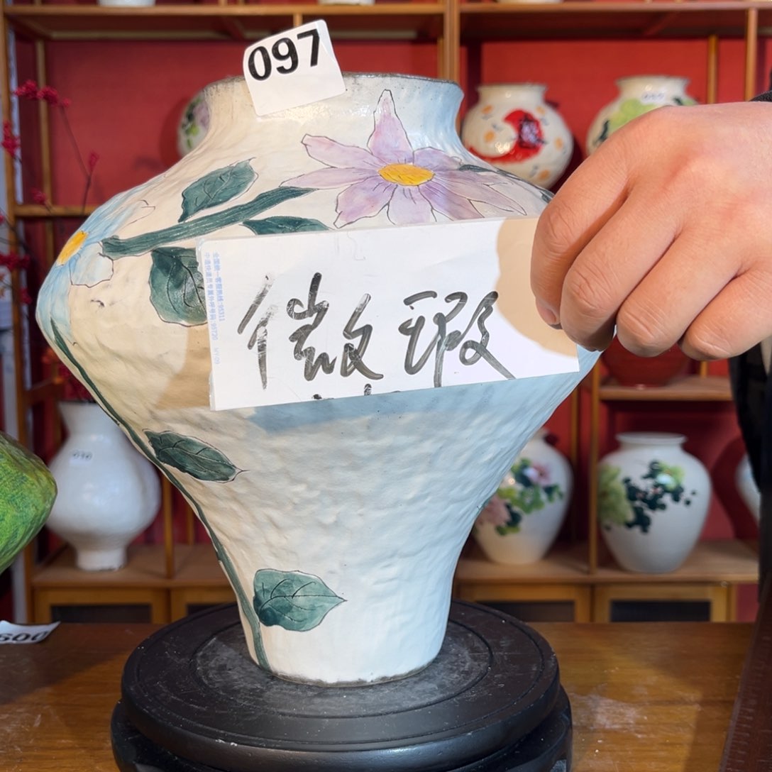 陶瓷我们都在努力的